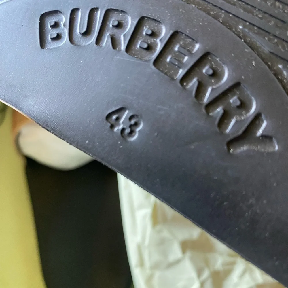 Burberry Furley Check Slide Sandals